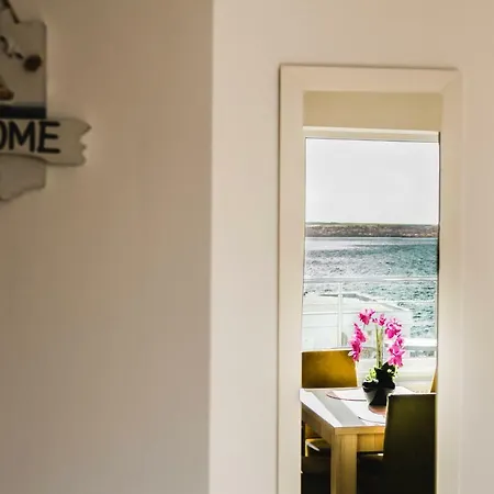 Orchid Lake View Summerland Apartmán Mamaia